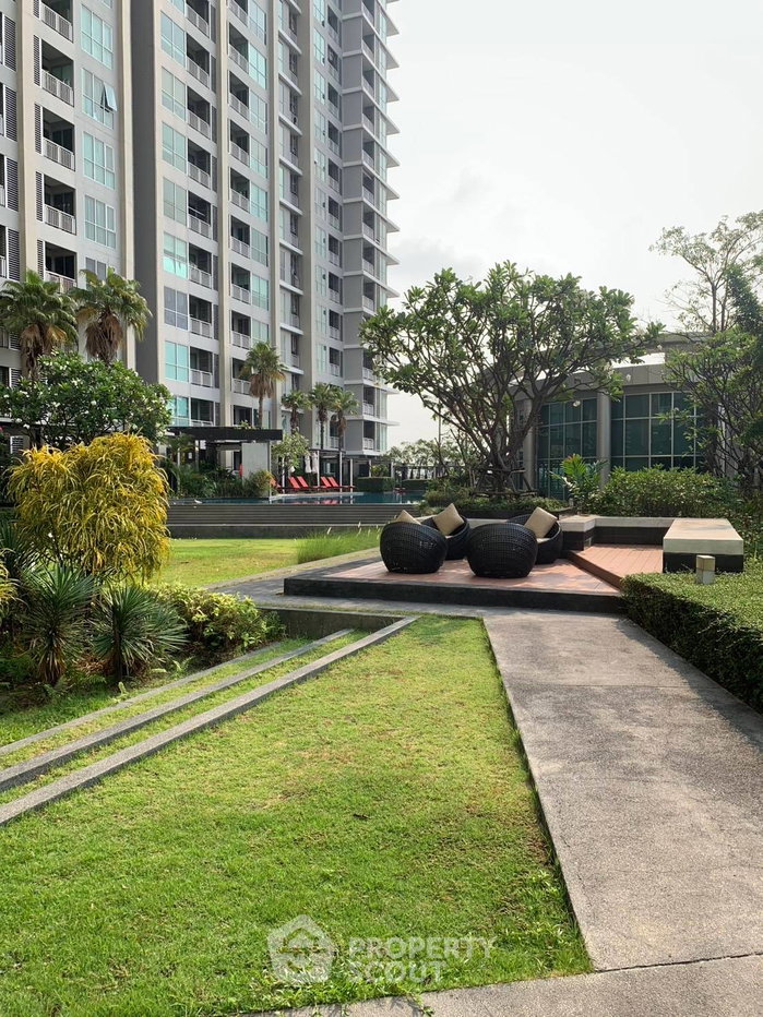 picture 100m To MRT Ratchadaphisek | 15th-Floor 2-BR Rhythm Ratchada (ID 2640516) - 15/21