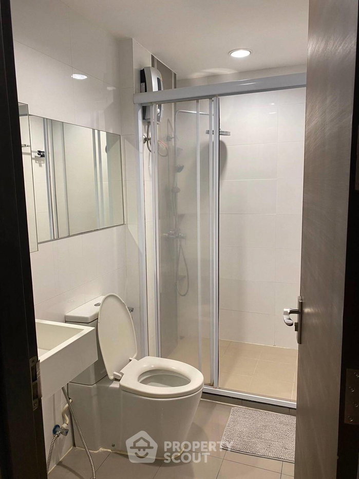 picture 100m To MRT Ratchadaphisek | 15th-Floor 2-BR Rhythm Ratchada (ID 2640516) - 10/21