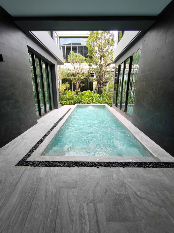 รูป Connoisseur Phatthanakan 6 bedrooms, for sale - รูปที่ 30/91