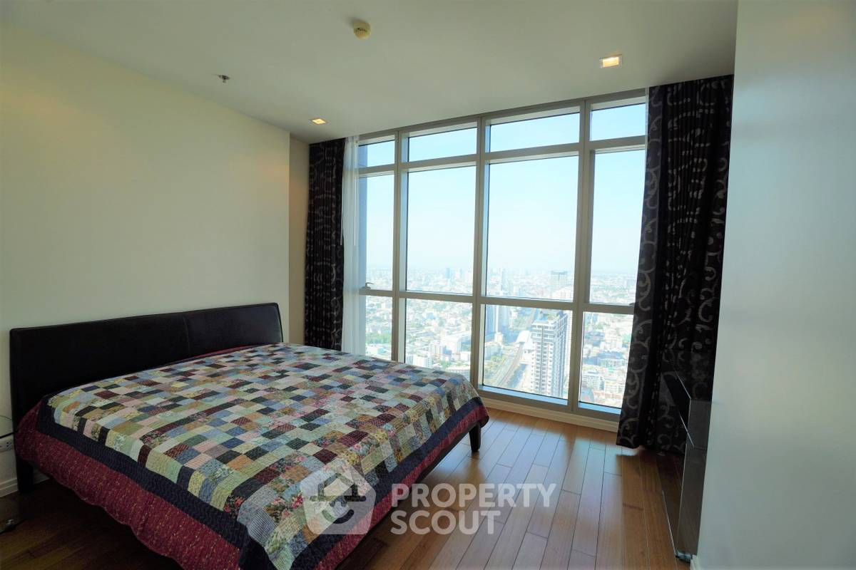 รูป คอนโดมิเนียมชั้นสูง 2 ห้องนอน 110 ตร.ม. ที่ The River Condominium ใกล้ BTS สะพานตากสิน 400 ม. (ID 514503) - รูปที่ 10/16