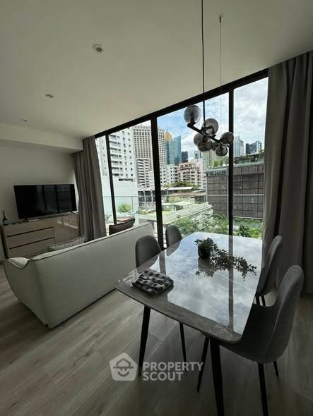 รูป คอนโด 2 ห้องนอน ขาย ที่ ฟินน์ อโศก ใกล้ BTS อโศก 400 ม. (ID 2643915) - รูปที่ 1/33