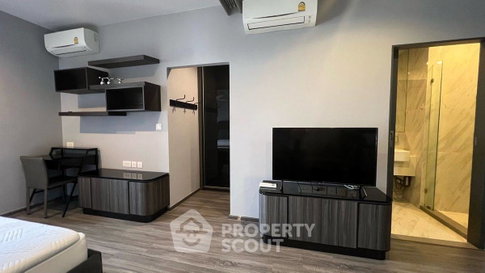 1-BR Condo At Ideo Mobi Rangnam, 400m to ARL Ratchaprarop (ID 2338879)