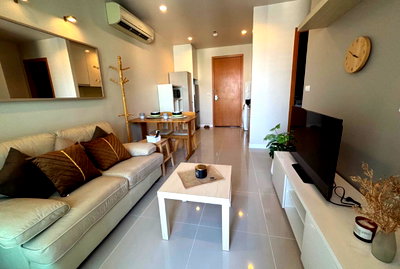 Condos for rent : Circle                   condominium