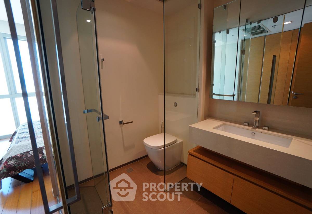 รูป คอนโดมิเนียมชั้นสูง 2 ห้องนอน 110 ตร.ม. ที่ The River Condominium ใกล้ BTS สะพานตากสิน 400 ม. (ID 514503) - รูปที่ 15/16