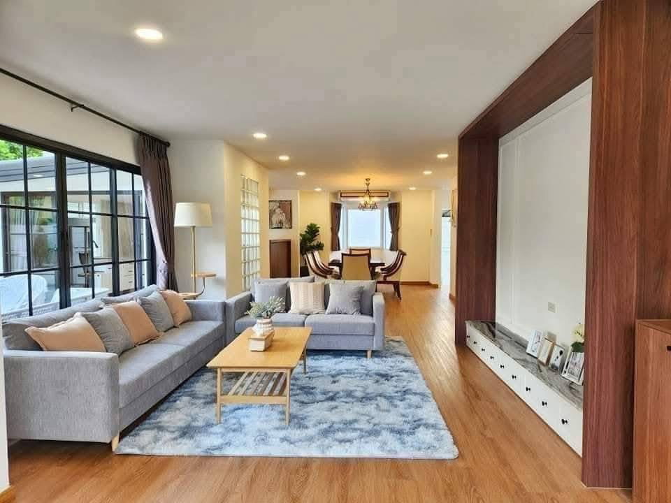 รูป ขาย บ้านสวยในโครงการกรีนวัลเล่ย์ แม่ริม บ้าน 2 ชั้น 4 ห้องนอน พื้นที่ 268 ตรม. - รูปที่ 7/14