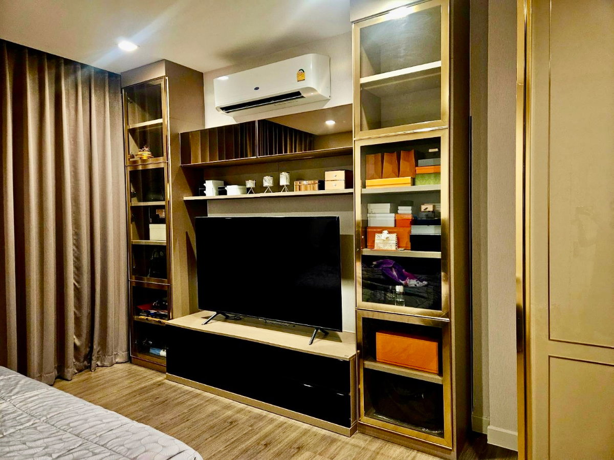รูป ขายบ้านเดี่ยว 2 ชั้น Bangkok Boulevard พระราม 9 บ้านหรูสภาพเยี่ยม ตกแต่งคลาสสิก Built-in ครบ พร้อมเข้าอยู่ ทำเลศักยภาพกรุงเทพกรีฑาตัดใหม่ - รูปที่ 14/18