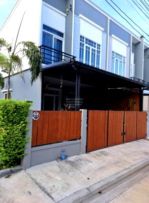 Townhouses for sale Nong Khaem : For Sale Townhouse/Townhome  , Gusto Petchakasem 69 - Kanchanapisek  , Nong Khaem , Nong Khaem , Bangkok , CX-133449 ✅ Live chat with us ADD LINE @connexproperty ✅
