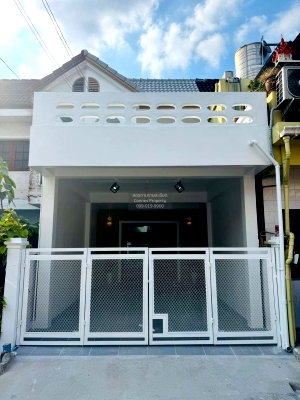 Townhouses for sale : For Sale Townhouse/Townhome  , Baan Hong Prayoon 1 , newly renovated , Bang Rak Phatthana , Bang Bua Thong , Nonthaburi , CX-137108 ✅ Live chat with us ADD LINE @connexproperty ✅