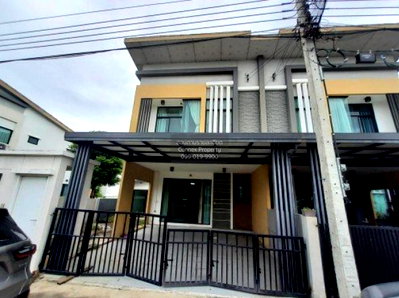 Townhouses for sale : For Sale Townhouse/Townhome  , The Trust Ratchaphruek-Rattanathibet , corner unit , wide frontage , Bang Rak Yai , Bang Bua Thong , Nonthaburi , CX-135000 ✅ Live chat with us ADD LINE @connexproperty ✅