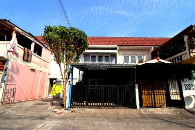 Townhouses for sale JAS green village - Kubon : For Sale Townhouse/Townhome  , Baan Manorom 1 , Bang Chan , Khlong Sam Wa , Bangkok , CX-143205 ✅ Live chat with us ADD LINE @connexproperty ✅
