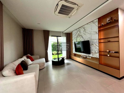 เช่าบ้านเดี่ยว มาร์เก็ต วิลเลจ สุวรรณภูมิ : เช่าบ้าน  มัณฑนา บางนา กม.15 หน้ากว้าง บางโฉลง บางพลี สมุทรปราการ CX-141308 ✅ ทักไลน์ @connexproperty ตอบทันที ทีมงานมืออาชีพ ✅
