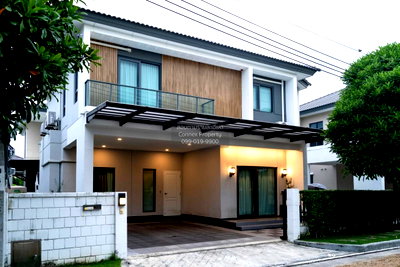 ขายบ้านเดี่ยว : ขายบ้าน  เซนโทร อ่อนนุช - สุวรรณภูมิ หน้ากว้าง ราชาเทวะ บางพลี สมุทรปราการ CX-129548 ✅ ทักไลน์ @connexproperty ตอบทันที ทีมงานมืออาชีพ ✅