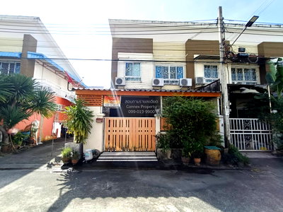 Townhouses for sale Bangkok : For Sale Townhouse/Townhome  , Baan Tassanee 4 , corner unit , Bang Mot , Thung Khu , Bangkok , CX-138233 ✅ Live chat with us ADD LINE @connexproperty ✅