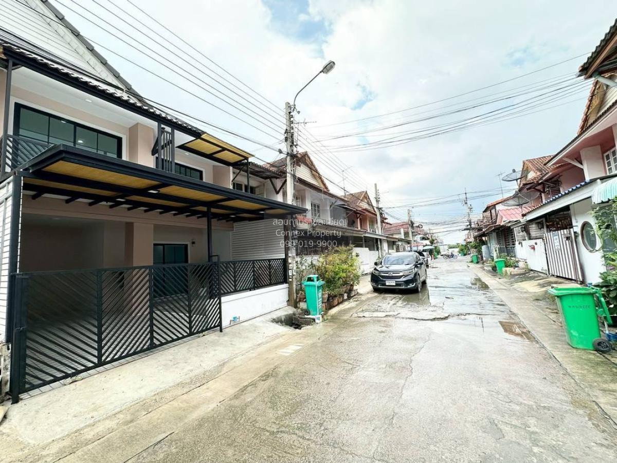 รูป ขายทาวน์เฮ้าส์/ทาวน์โฮม บ้านพฤกษา 3 บางบัวทอง รีโนเวทใหม่ บางคูรัด บางบัวทอง นนทบุรี CX-134416 ✅ ทักไลน์ @connexproperty ตอบทันที ทีมงานมืออาชีพ ✅ - รูปที่ 2/12