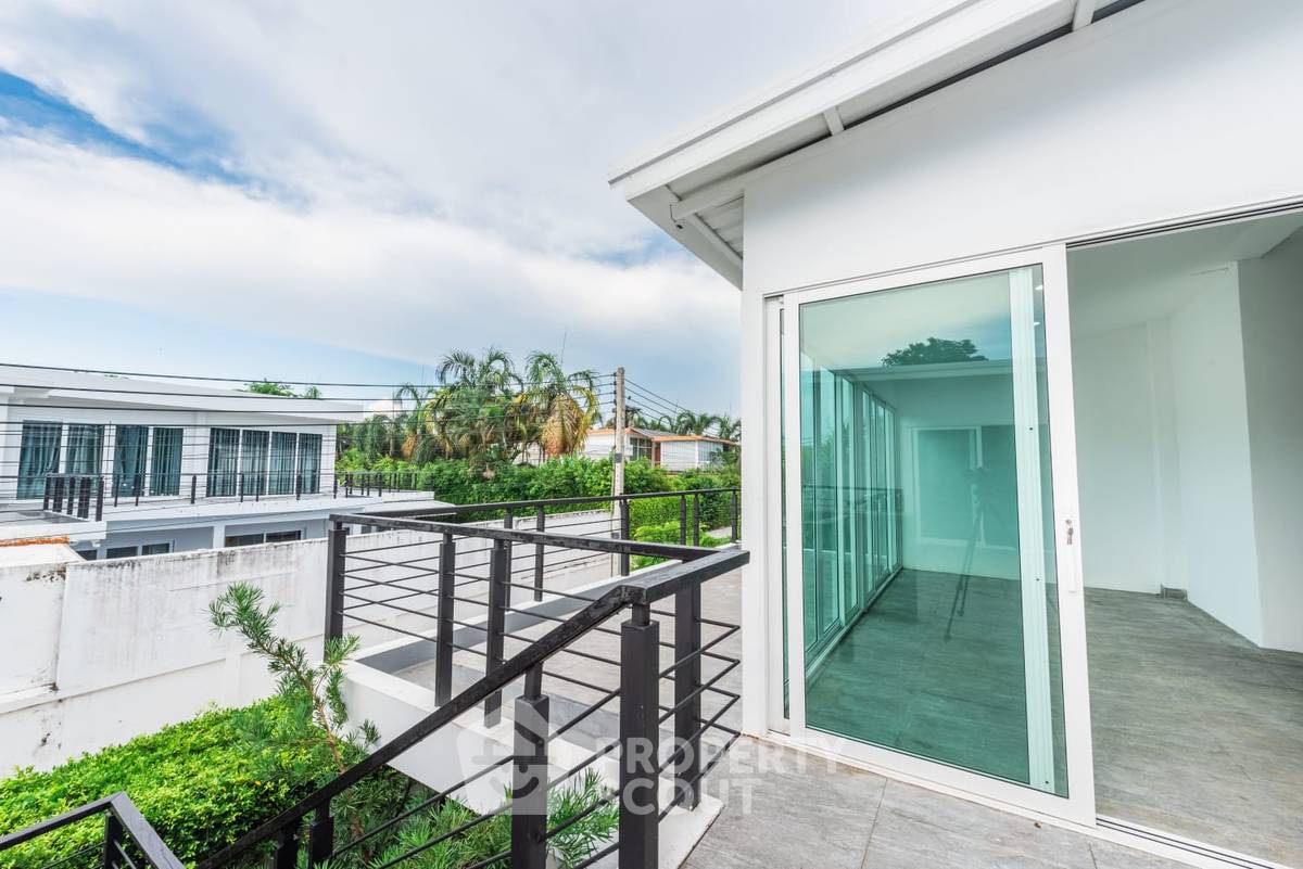 รูป ขายวิลล่า 4 ห้องนอน Mountain Village 1 นาจอมเทียน พัทยา (ID 2645092) - รูปที่ 26/47