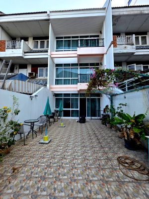 บ้านเดี่ยว การไฟฟ้าส่วนภูมิภาค (กฟภ.) : ขาย บ้าน Home Office บูติกอพาร์ทเม้น ใก้ลแยกเกษตร สถานีรถไฟฟ้ารัชโยธิน เสนานิคม ตกแต่งสวยพร้อมอยู่ได้เลย 
