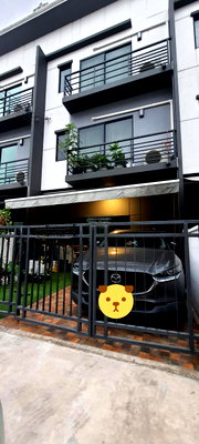 Townhouses for sale : For Sale Townhouse/Townhome  , Baan Klang Muang Ratchaphruek - Rattanathibet , Bang Rak Yai , Bang Bua Thong , Nonthaburi , CX-127808 ✅ Live chat with us ADD LINE @connexproperty ✅