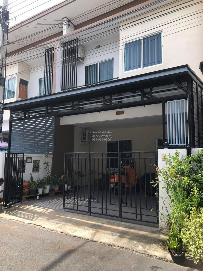 Townhouses for sale : For Sale Townhouse/Townhome  , K.C. Cluster Ramintra - Safari , Sam Wa Tawan Tok , Khlong Sam Wa , Bangkok , CX-135519 ✅ Live chat with us ADD LINE @connexproperty ✅