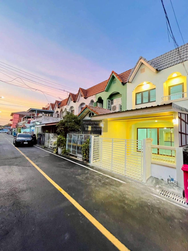 Townhouses for sale : For Sale Townhouse/Townhome , Baan Bua Thong 2 , newly renovated , Bang Rak Phatthana , Bang Bua Thong , Nonthaburi , CX-132437 ✅ Live chat with us ADD LINE @connexproperty ✅