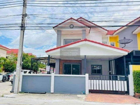 For Sale House , Siwarat 9 Bangbuathong , corner unit , wide frontage , newly renovated , Bang Bua Thong , Bang Bua Thong , Nonthaburi , CX-134703 ✅ Live chat with us ADD LINE @connexproperty ✅