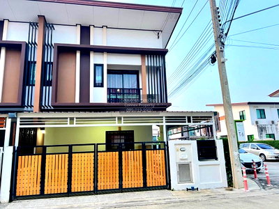 ทาวน์โฮม สามพราน นครปฐม : ขายทาวน์เฮ้าส์/ทาวน์โฮม  บ้านฟ้ากรีนเนอรี่ ปิ่นเกล้า - สาย 5 ห้องมุม สามพราน สามพราน นครปฐม CX-135188 ✅ ทักไลน์ @connexproperty ตอบทันที ทีมงานมืออาชีพ ✅