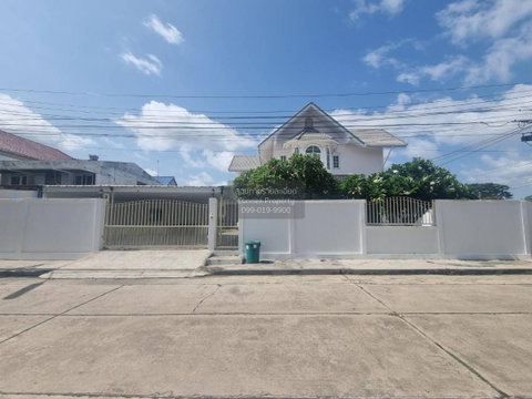 For Sale House , Muang Thong 4 (Punna Withi 53) , BTS-Punnawithi , Bang Chak , Phra Khanong , Bangkok , CX-126305 ✅ Live chat with us ADD LINE @connexproperty ✅