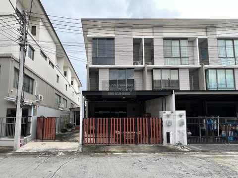 ทาวน์โฮม หลังมุม SMART HOME โซลาร์เซลล์ พาทิโอ พหลโยธิน 92 เนื้อที่ 31.6 ตรว. 4 นอน 3 น้ำ พร้อมอยู่ทันที CX-136387 ✅ ทักไลน์ @connexproperty ตอบทันที ทีมงานมืออาชีพ ✅