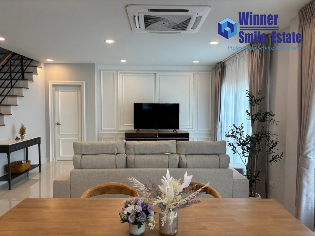 รูป Single house for rent at Centro Bangna Phase 2, located next to Mega Bangna. Beautifully furnished and fully equipped - รูปที่ 3/11