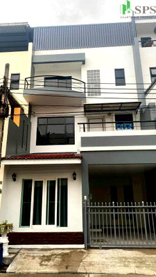 ทาวน์โฮมให้เช่า : ให้เช่า ทาวน์โฮม สุขุมวิท 105 ลาซาล หมู่บ้าน The Prime Place 105 ( SPSEVE1701 )