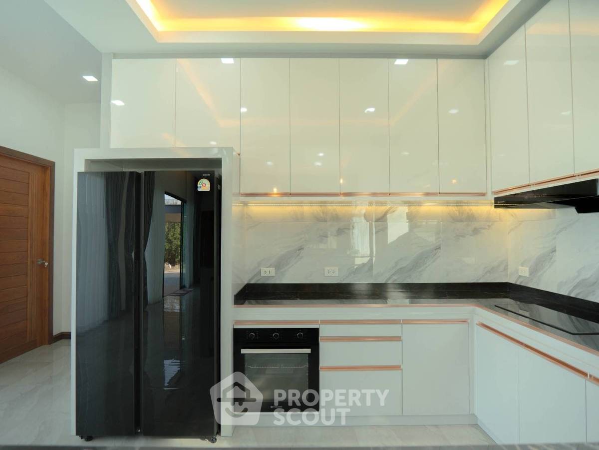 รูป ขายวิลล่า 3 ห้องนอน 165 ตร.ม. บางเสร่ สัตหีบ ชลบุรี (ID 2648855) - รูปที่ 5/21