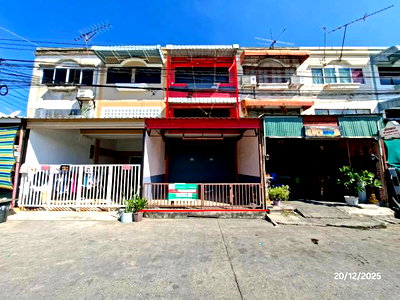Shophouses for sale Pathumthani : SHOP HOUSE 16 Sq.w. Khlong Luang Pathumthani for 1.9M