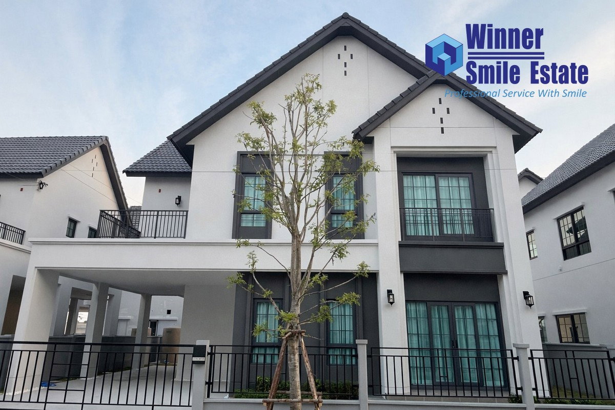รูป Single house for rent at Centro Bangna Phase 2, located next to Mega Bangna. Beautifully furnished and fully equipped - รูปที่ 1/11