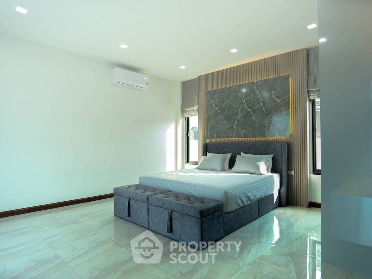 รูป ขายวิลล่า 3 ห้องนอน 165 ตร.ม. บางเสร่ สัตหีบ ชลบุรี (ID 2648855) - รูปที่ 20/21