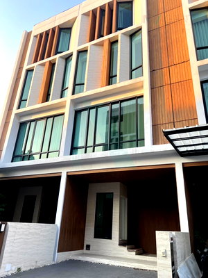 Townhouses for rent โลตัสเอ็กเพลส(สุทธิสาร) : 📌 For Rent 3-story Townhouse THE AUTHOR RATCHADA 32 3 bedroom 4 bathroom