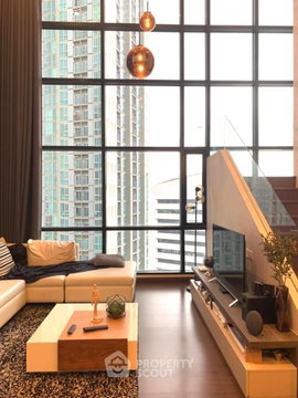 3-BR Condo For Sale, Ivy Ampio Rachada - Rama 9, 300m to MRT (ID 663346)