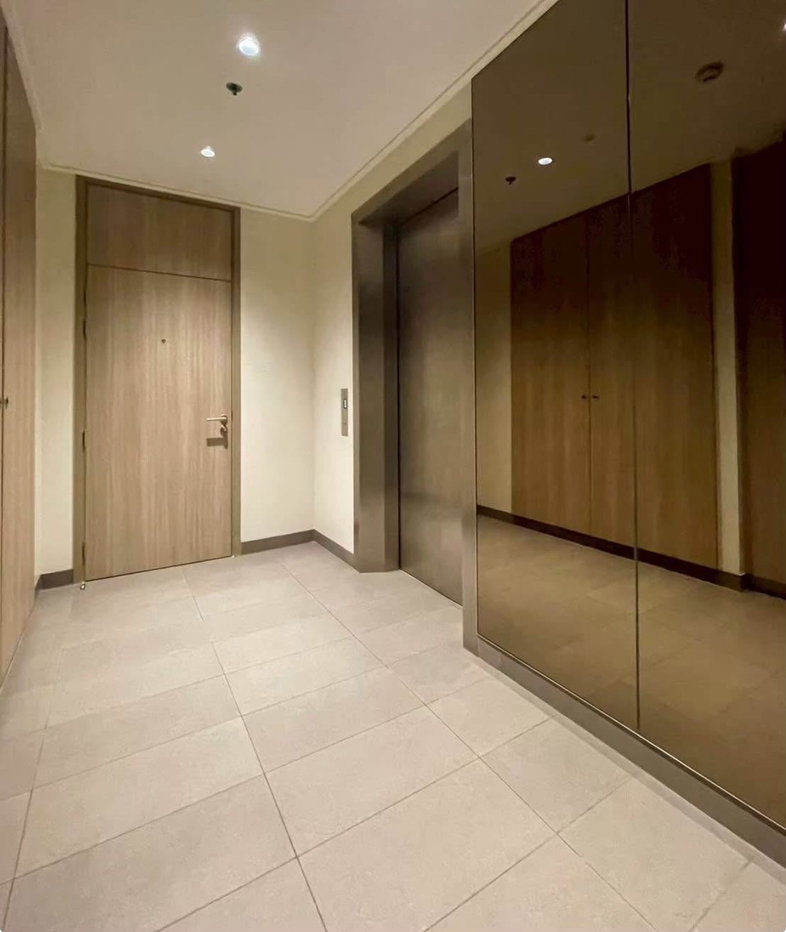 picture Noble Ploenchit - 4/18