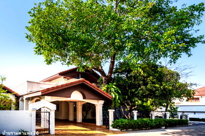 บ้านเดี่ยว สถาบันเทคโนโลยีไทย-ญี่ปุ่น : ขายบ้านเดี่ยว หมู่บ้านปรีชาล้ำเพชร รีโนเวทใหม่ ซอยรามคำแหง 76 ที่ดิน 111 ตารางวา  3 ห้องนอนใหญ่  3 ห้องน้ำใหญ่   จอดรถในบ้าน 4 คัน  หน้าบ้าน 4 คัน