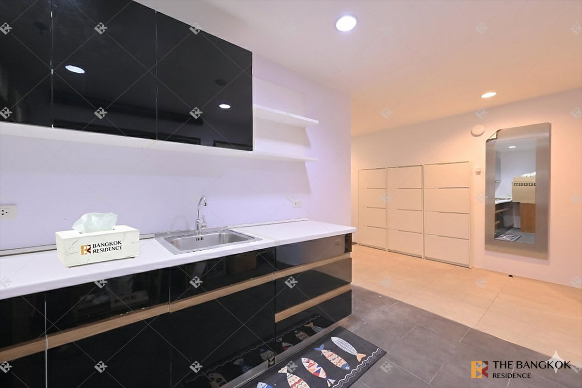 รูป 💥 Must Sell! Rare Spacious Unit at Asoke Tower near Mrt Phetchaburi - รูปที่ 4/10
