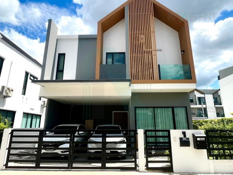 ขายบ้านเดี่ยว โครงการ มิวส์ เทียนทะเล 15 2 ชั้น 4 ห้องนอน 3 ห้องน้ำ