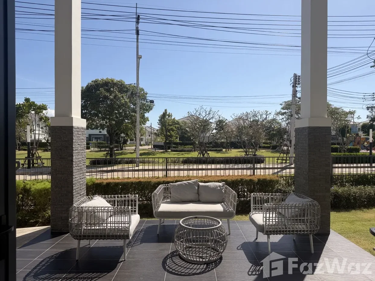 picture LUXURY LAKE FRONT 6-BEDROOM RESIDENCE 6042579 - 22/101