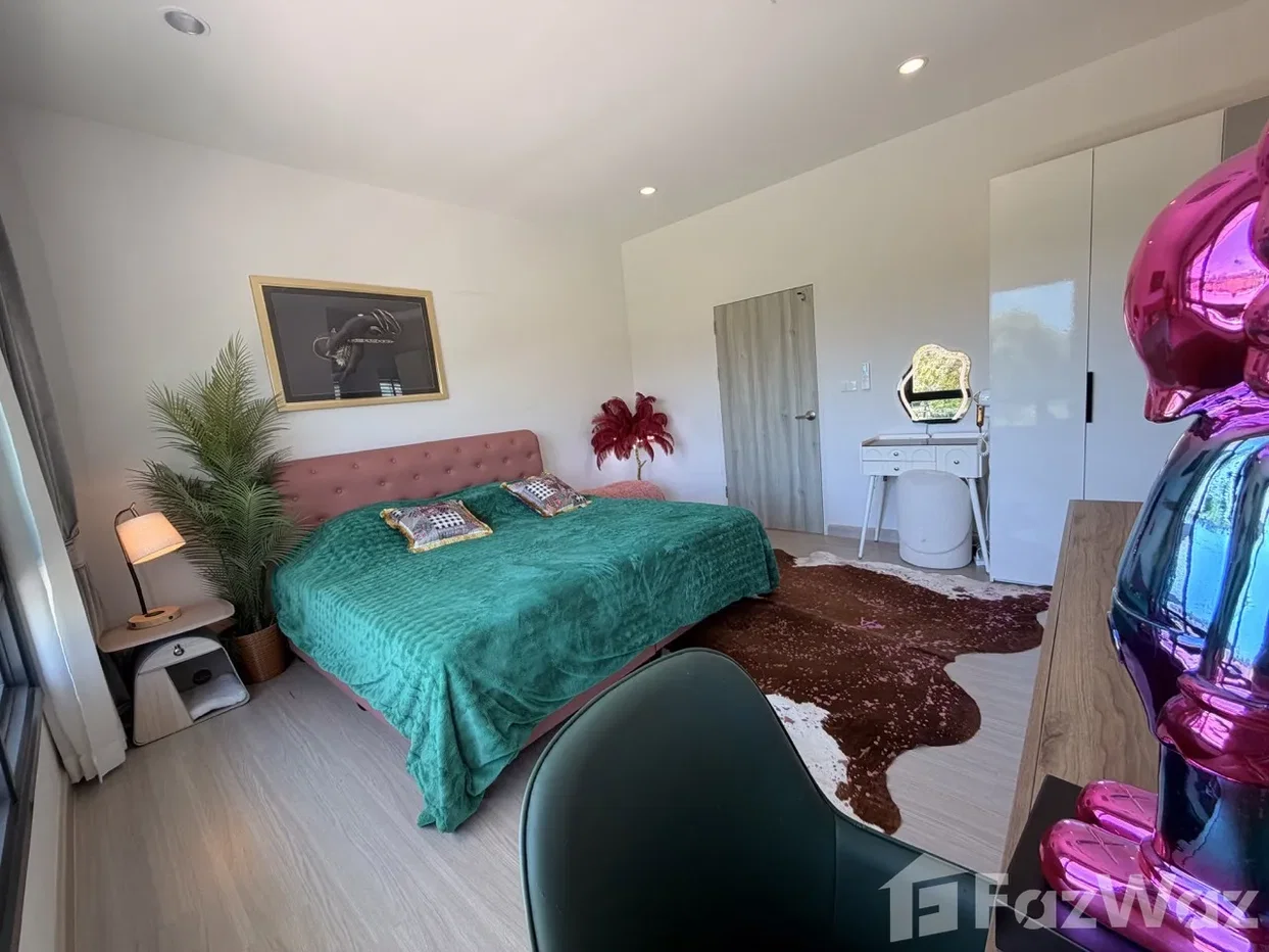 picture LUXURY LAKE FRONT 6-BEDROOM RESIDENCE 6042579 - 53/101