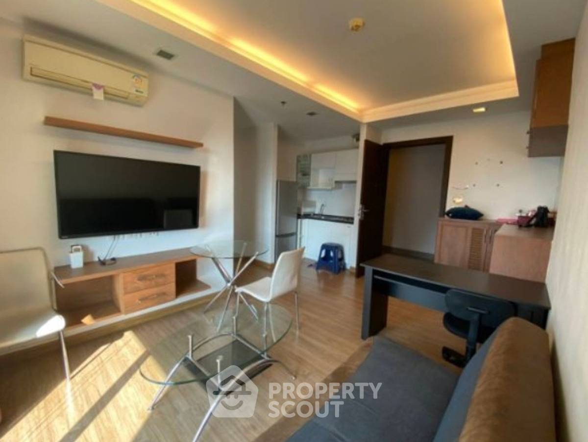 รูป คอนโด 2 ห้องนอน ให้เช่า ที่ ทรู ทองหล่อ บางกะปิ (ชั้น 7) (ID 2480356) - รูปที่ 1/9