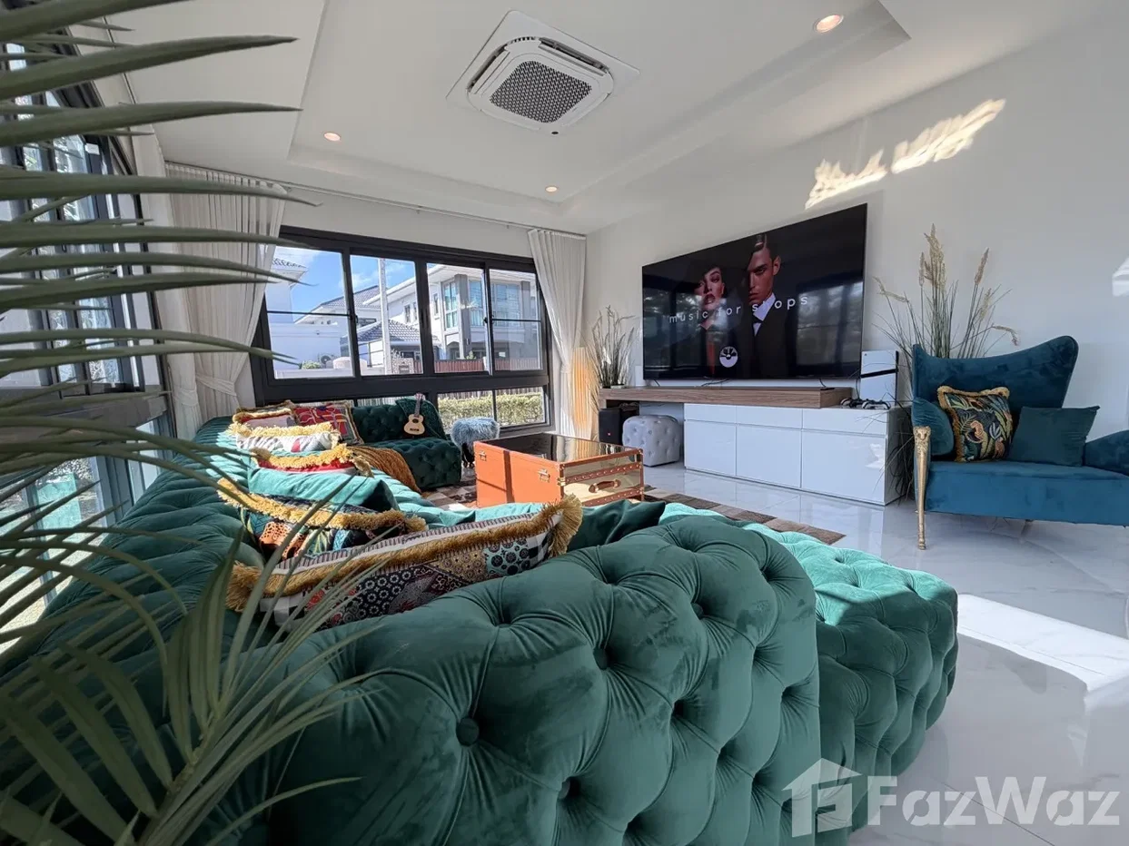 picture LUXURY LAKE FRONT 6-BEDROOM RESIDENCE 6042579 - 4/101