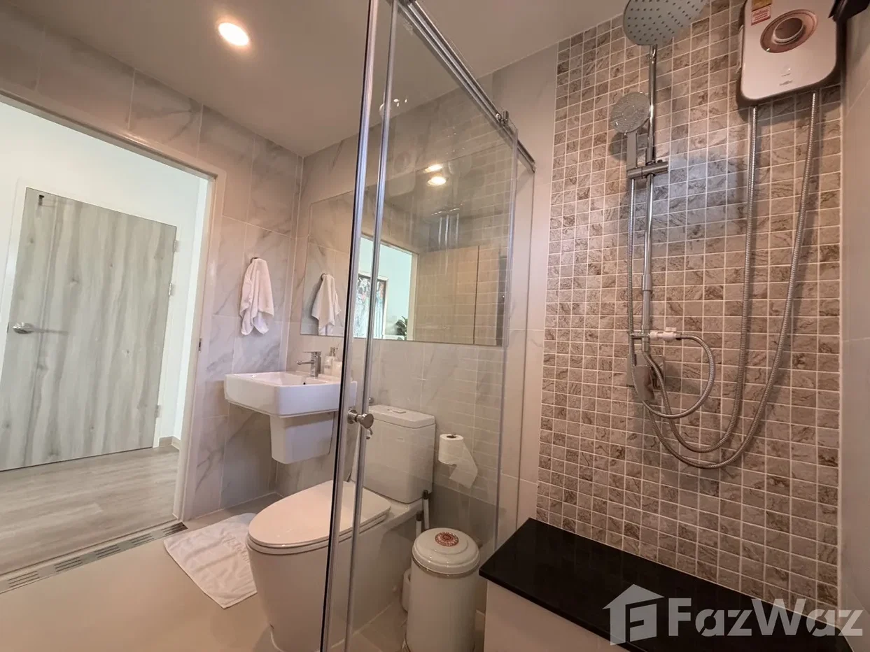 picture LUXURY LAKE FRONT 6-BEDROOM RESIDENCE 6042579 - 90/101