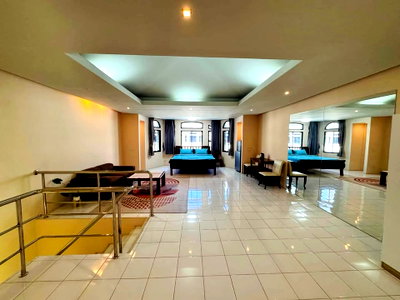 เช่าบ้านเดี่ยว ถนนเพชรบุรี กรุงเทพฯ : Since Chicha castle Sukhumvit 31 House 5 ห้องนอน 4 ห้องน้ำ 3 ที่จอดรถ บ้าน 4 ชั้น