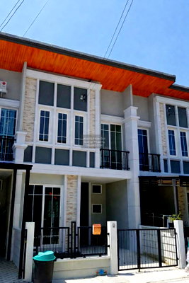 Townhouses for sale Department of Mental Health : For Sale Townhouse/Townhome  , Golden Town Wongsawang - Ratchada , MRT-Yak Tiwanon , Bang Khen , Mueang Nonthaburi , Nonthaburi , CX-145771 ✅ Live chat with us ADD LINE @connexproperty ✅