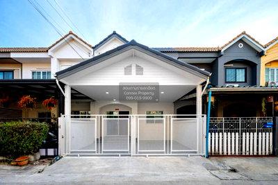Townhouses for sale Krungthai Western Hospital : For Sale Townhouse/Townhome  , Buathong Thani Phase 15 , newly renovated , Bang Bua Thong , Bang Bua Thong , Nonthaburi , CX-146126 ✅ Live chat with us ADD LINE @connexproperty ✅