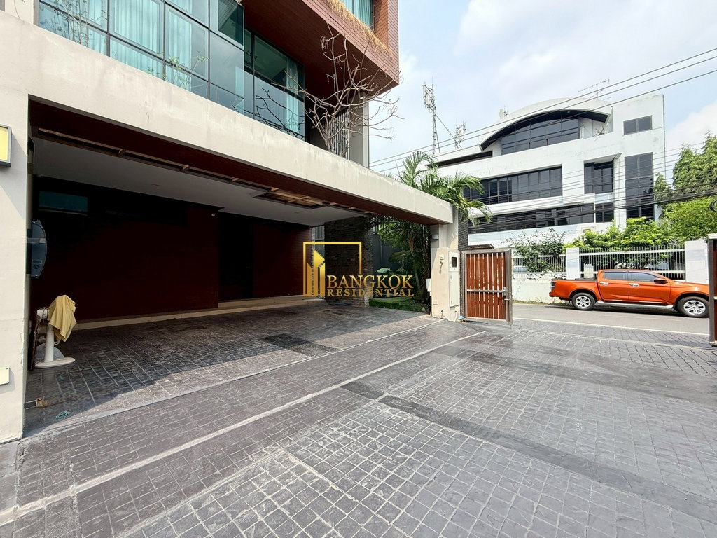 picture  Park Lane - Beautiful 3 Bed Townhouse in Luxury Ekkamai Compound - BR8685TH - 47/47