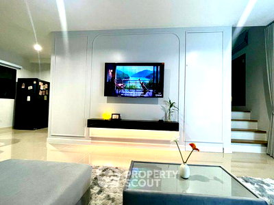 เช่าทาวน์โฮม เมกะ บางนา : ทาวน์เฮาส์ 3 ห้องนอน โครงการ Pleno Sukhumvit–Bangna 4 ย่านบางแก้ว (ID 2657141)