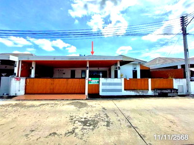 บ้านเดี่ยว เมืองชลบุรี ชลบุรี : บ้านเดี่ยว 53.6 ตร.วา ไอวี่ เอ็มเพอเรอร์ เมืองชลบุรี ชลบุรี 2.2M
